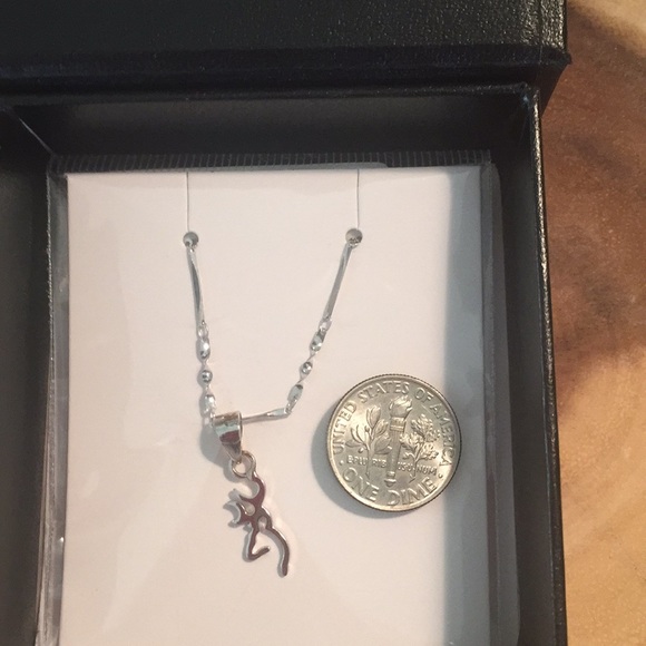 🦌NWT Label Browning Buckmark Necklace🦌 - Picture 6 of 8